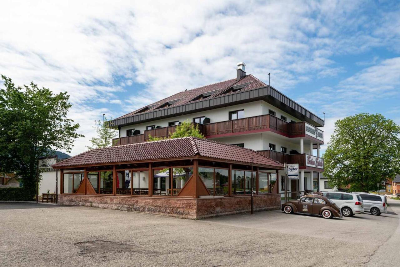 Gasthaus Hotel Beim Erich Oberhofen am Irrsee ภายนอก รูปภาพ